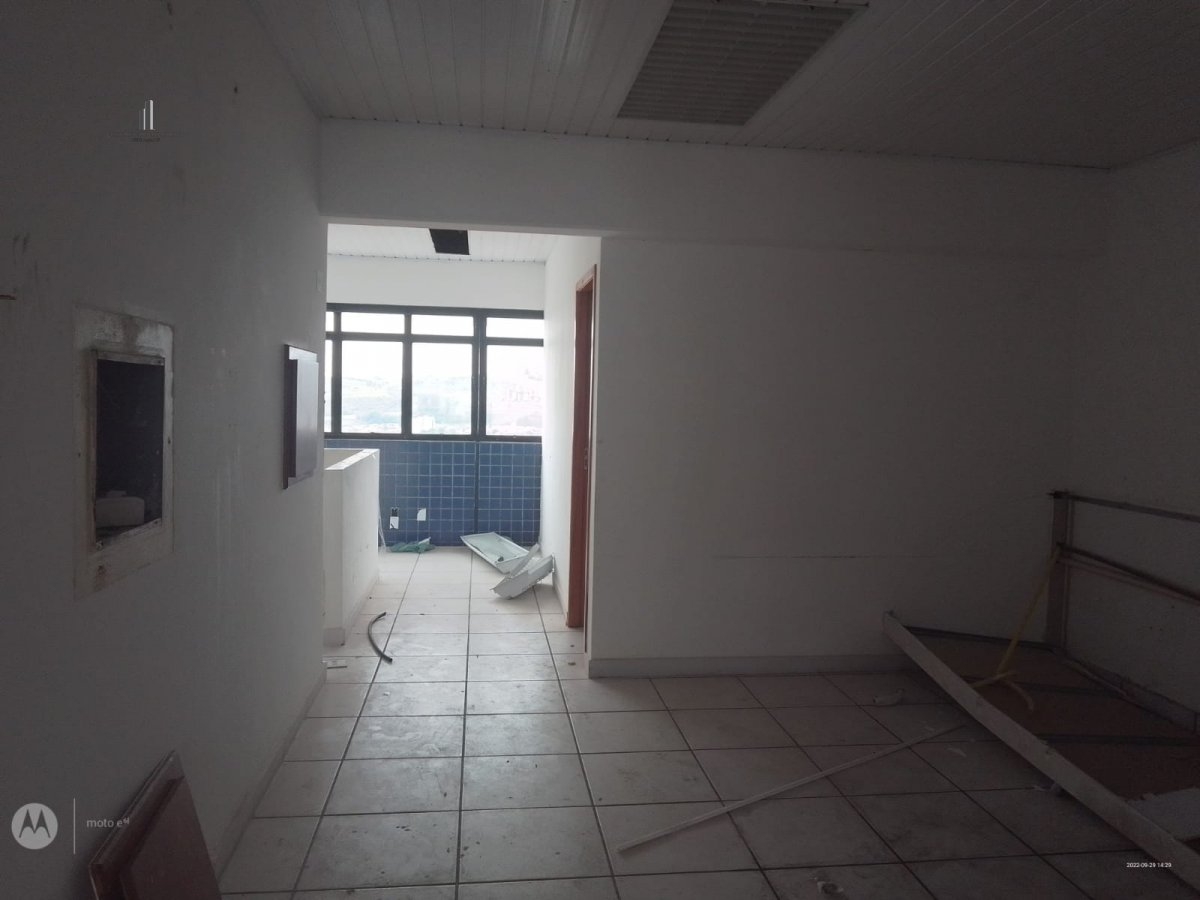 Prédio Inteiro para alugar, 100m² - Foto 16