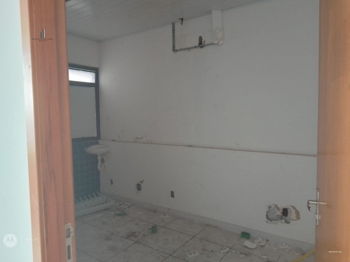 Prédio Inteiro para alugar, 100m² - Foto 14