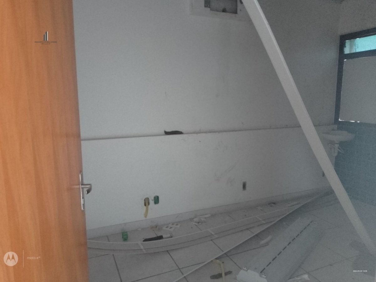 Prédio Inteiro para alugar, 100m² - Foto 19