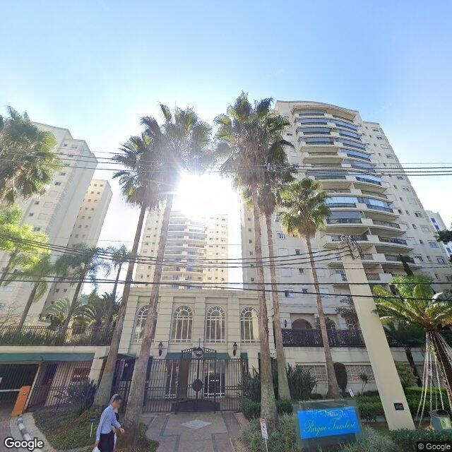 Imagem estática do "Street View" da localização