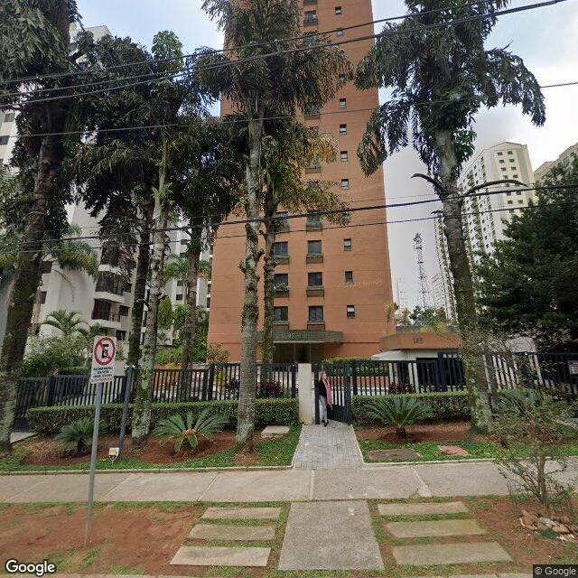 Imagem estática do "Street View" da localização