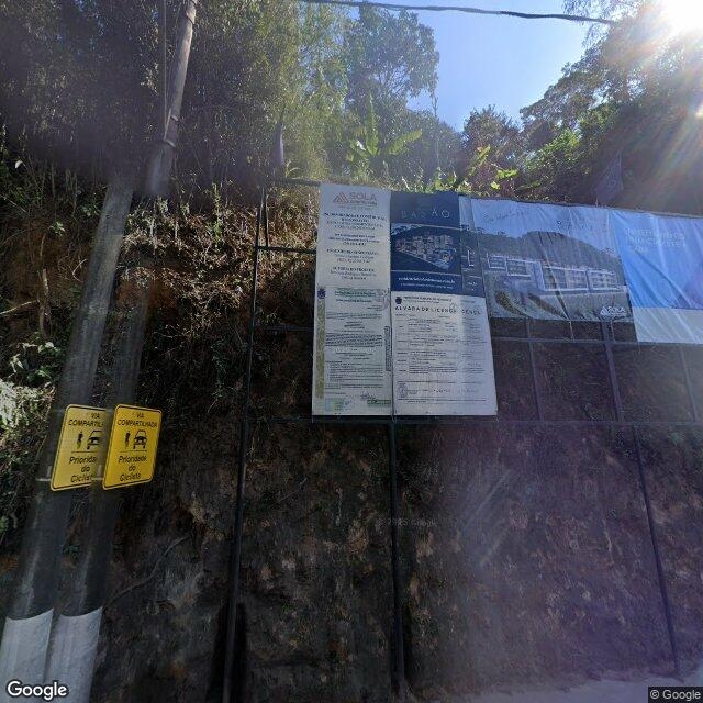 Imagem estática do "Street View" da localização
