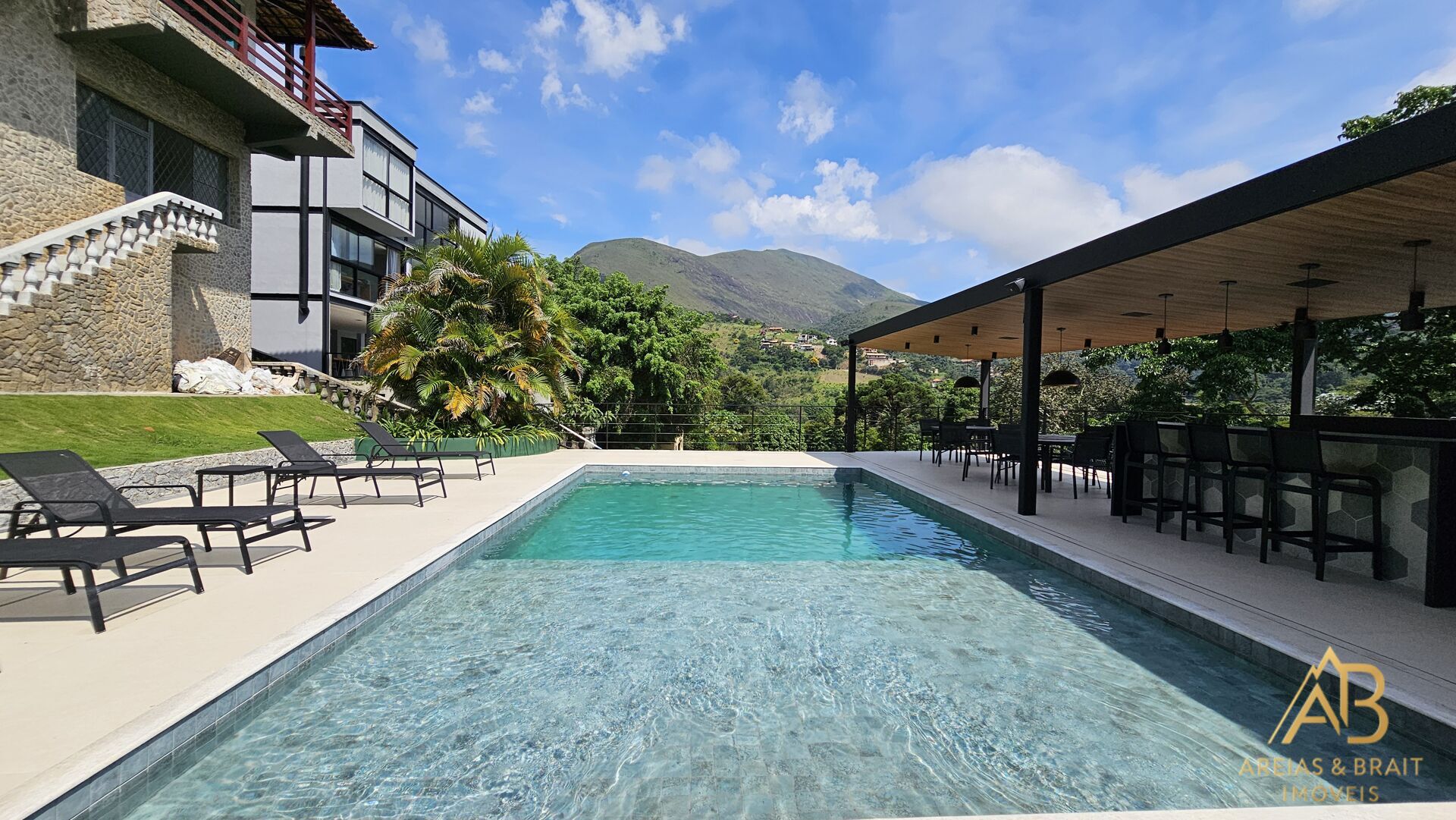 Casa de Condomínio, 4 quartos - Foto 1