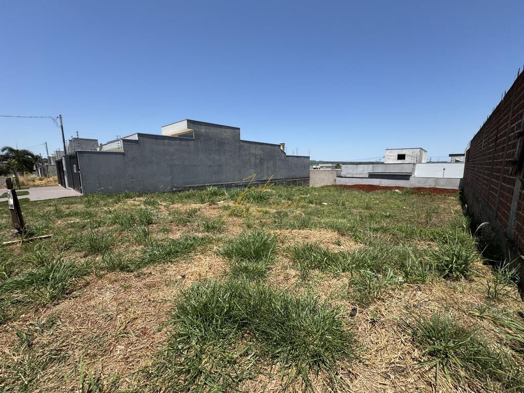 Lote/Terreno de 400m² no bairro Jardim Munique, em Maringá | Eu Corretor