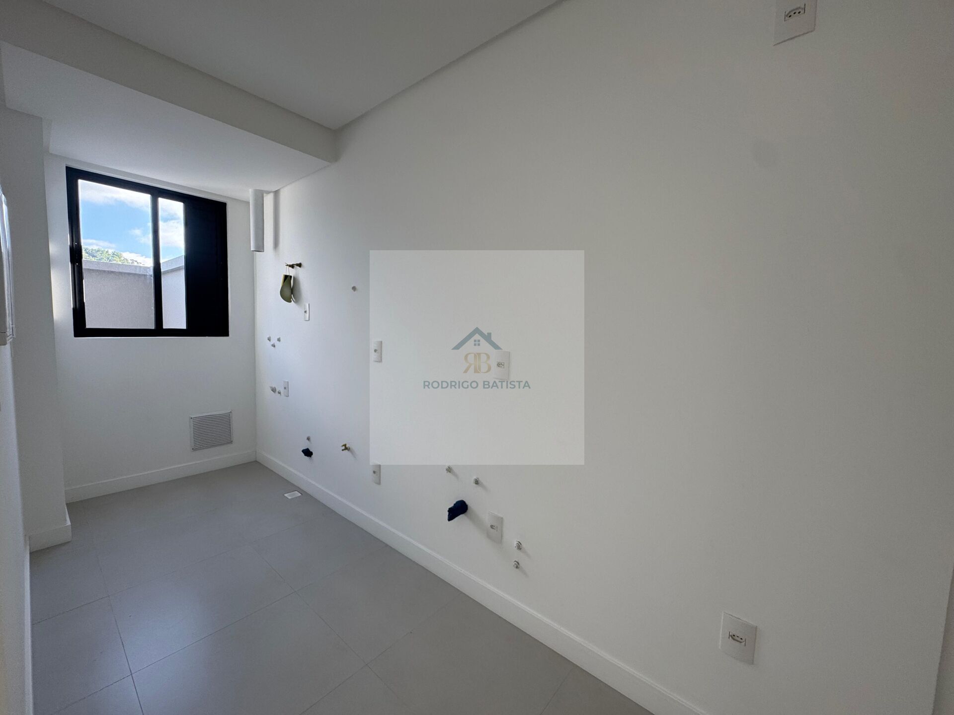 Apartamento, 1 quarto, 70 m² - Foto 2