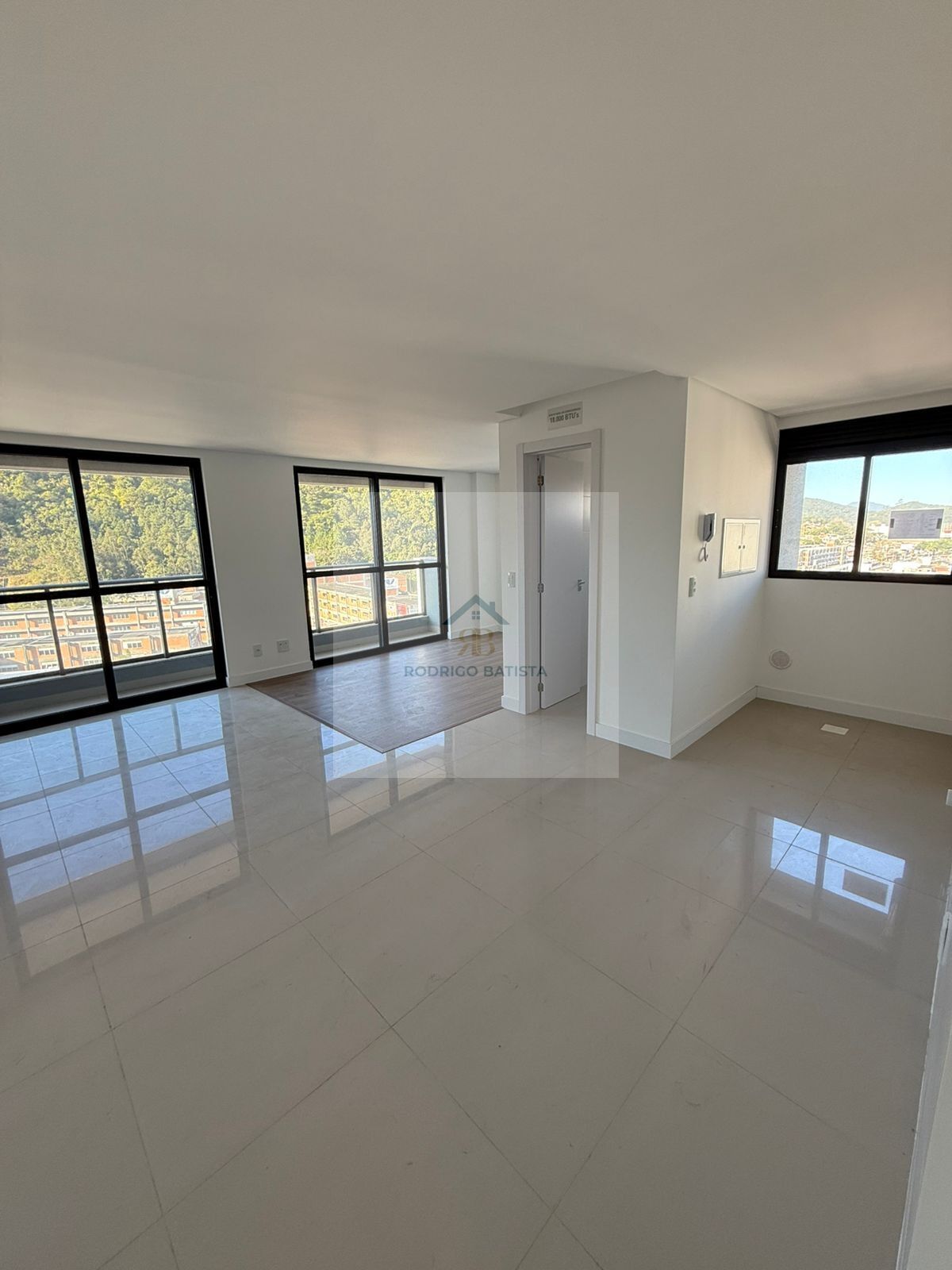 Apartamento, 1 quarto, 46 m² - Foto 2