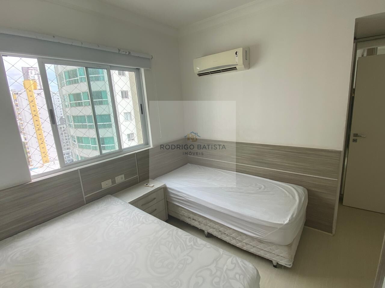 Apartamento para alugar com 3 quartos, 142m² - Foto 18