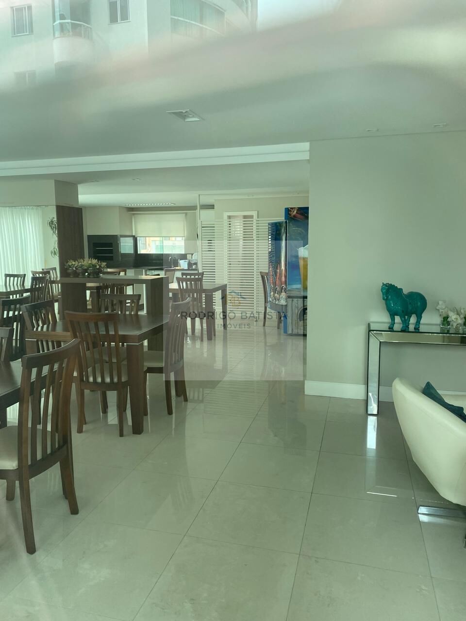Apartamento para alugar com 3 quartos, 142m² - Foto 32