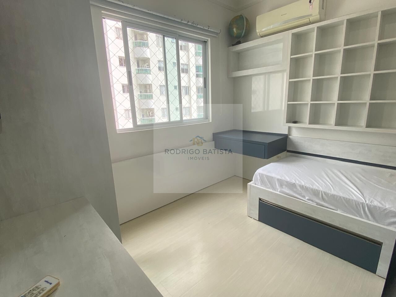 Apartamento para alugar com 3 quartos, 142m² - Foto 14