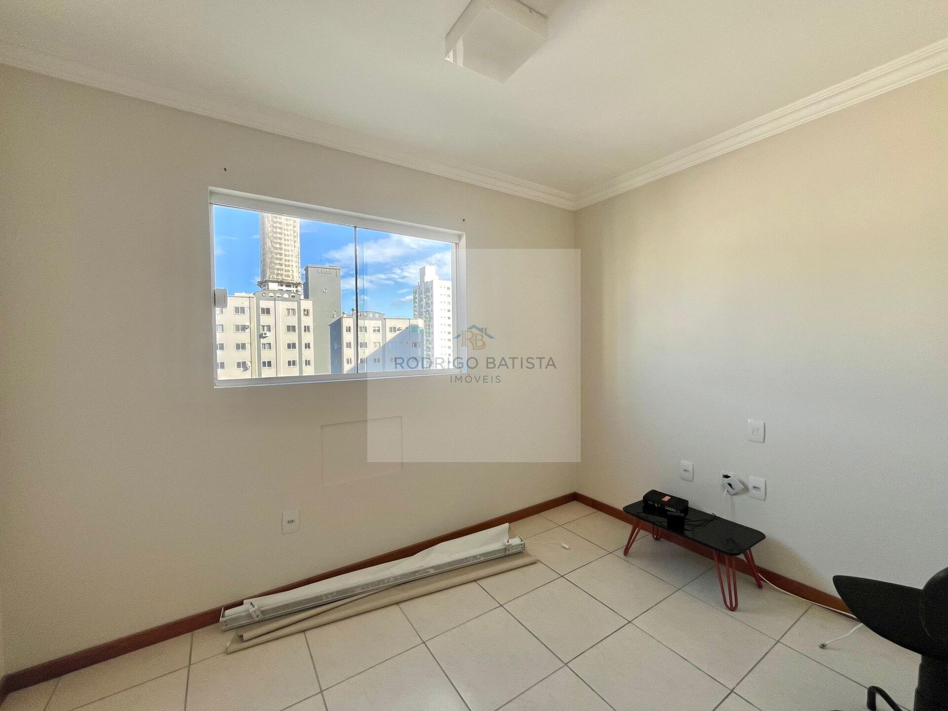 Apartamento à venda com 2 quartos, 73m² - Foto 5