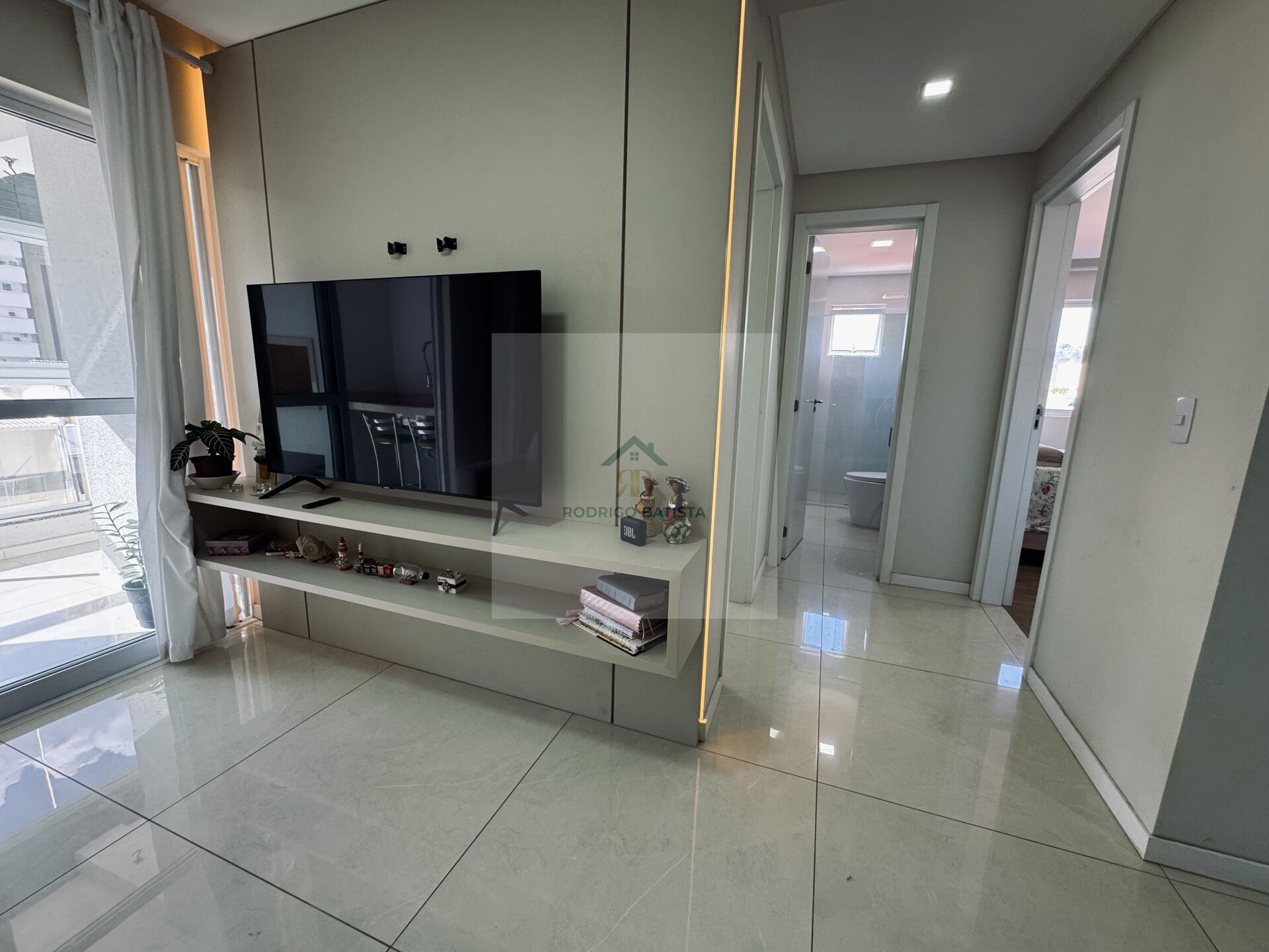 Apartamento, 2 quartos, 74 m² - Foto 2