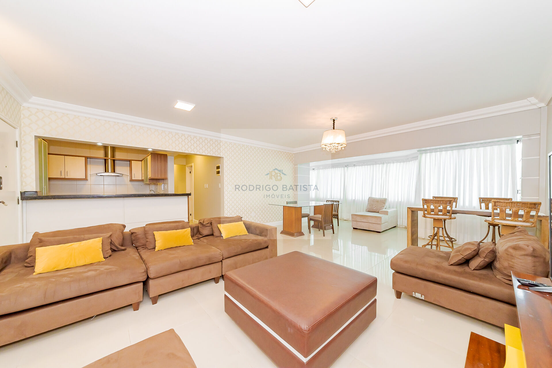 Apartamento para alugar com 3 quartos, 135m² - Foto 6