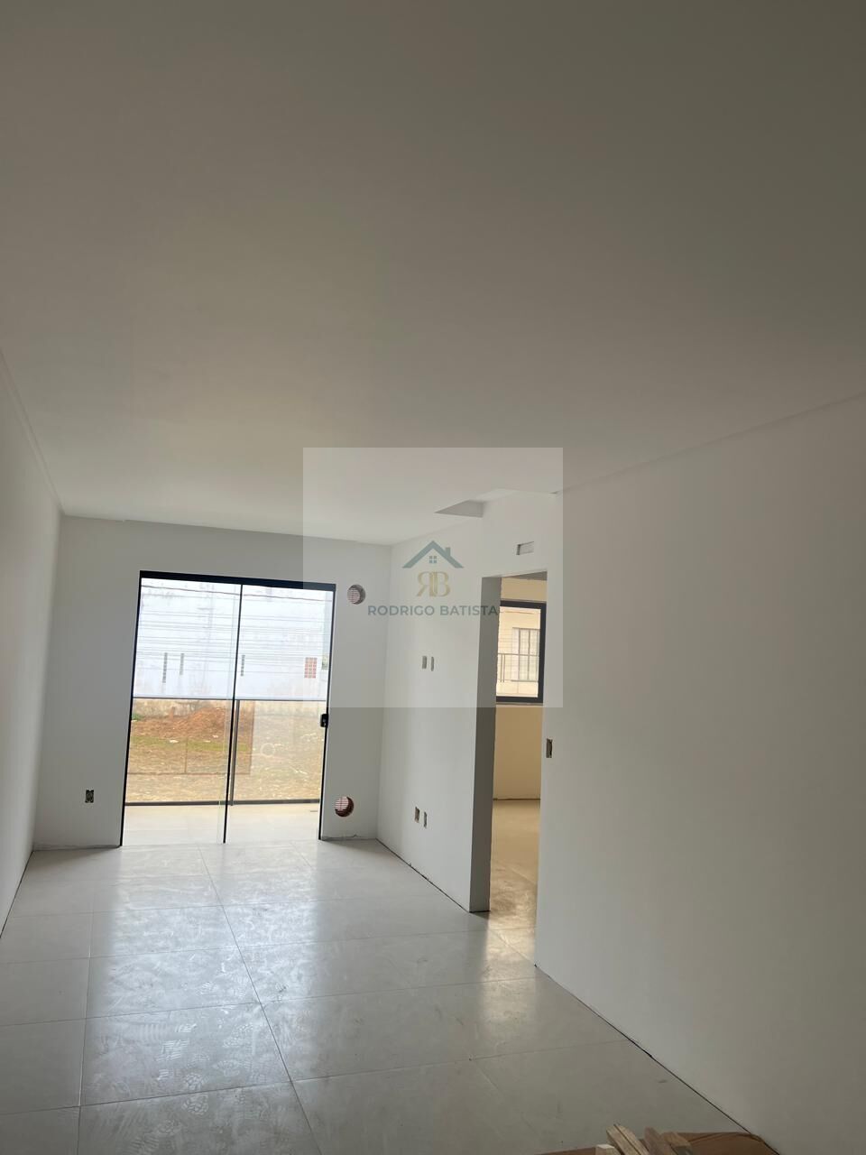 Apartamento à venda com 2 quartos, 55m² - Foto 2