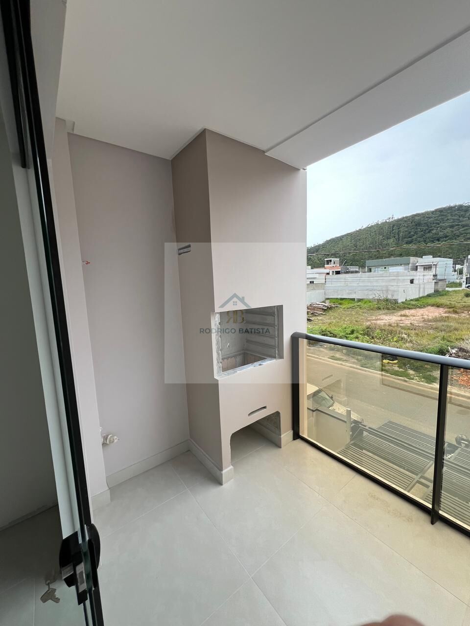 Apartamento à venda com 2 quartos, 55m² - Foto 4