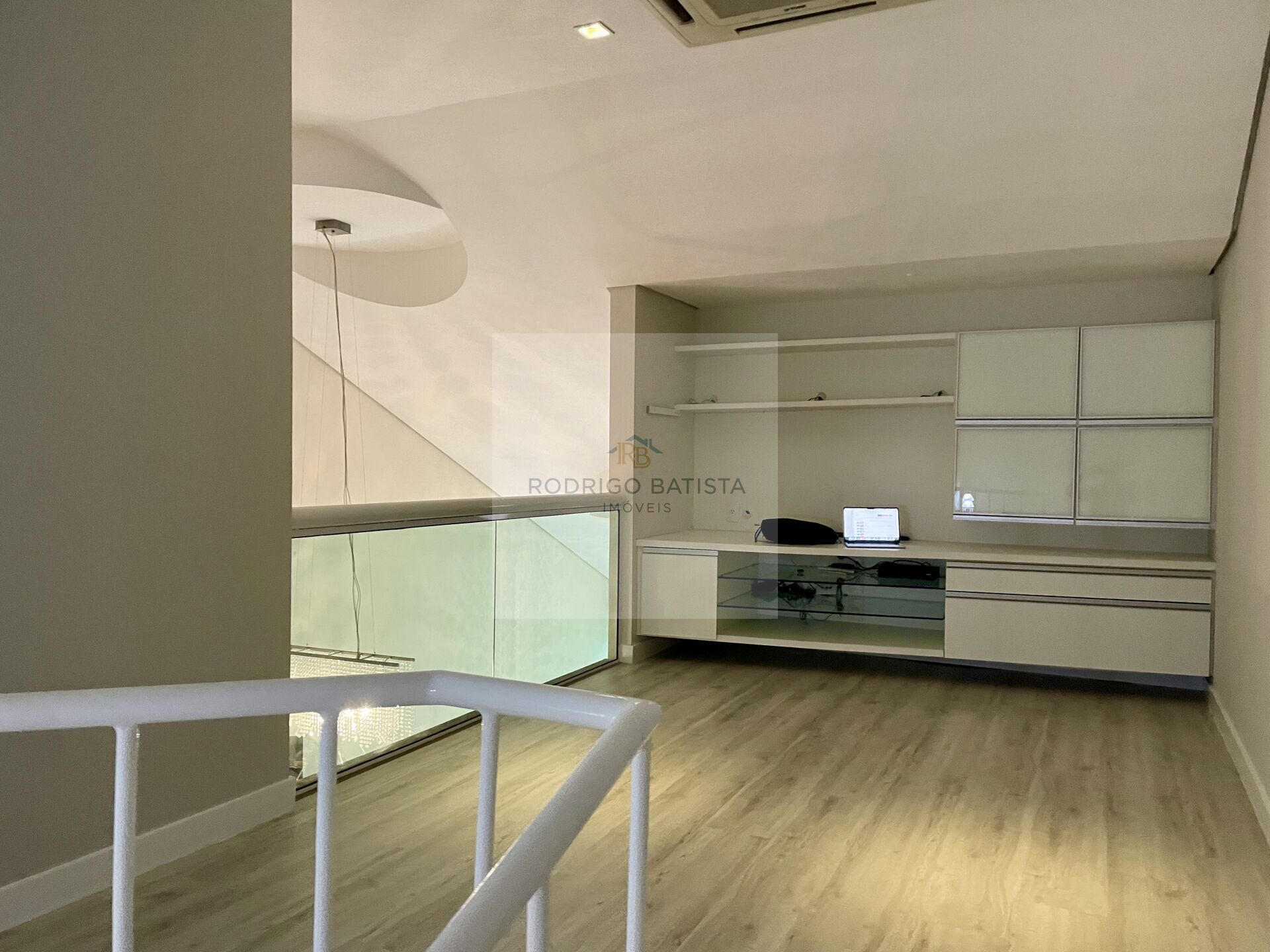 Casa à venda com 3 quartos, 230m² - Foto 4