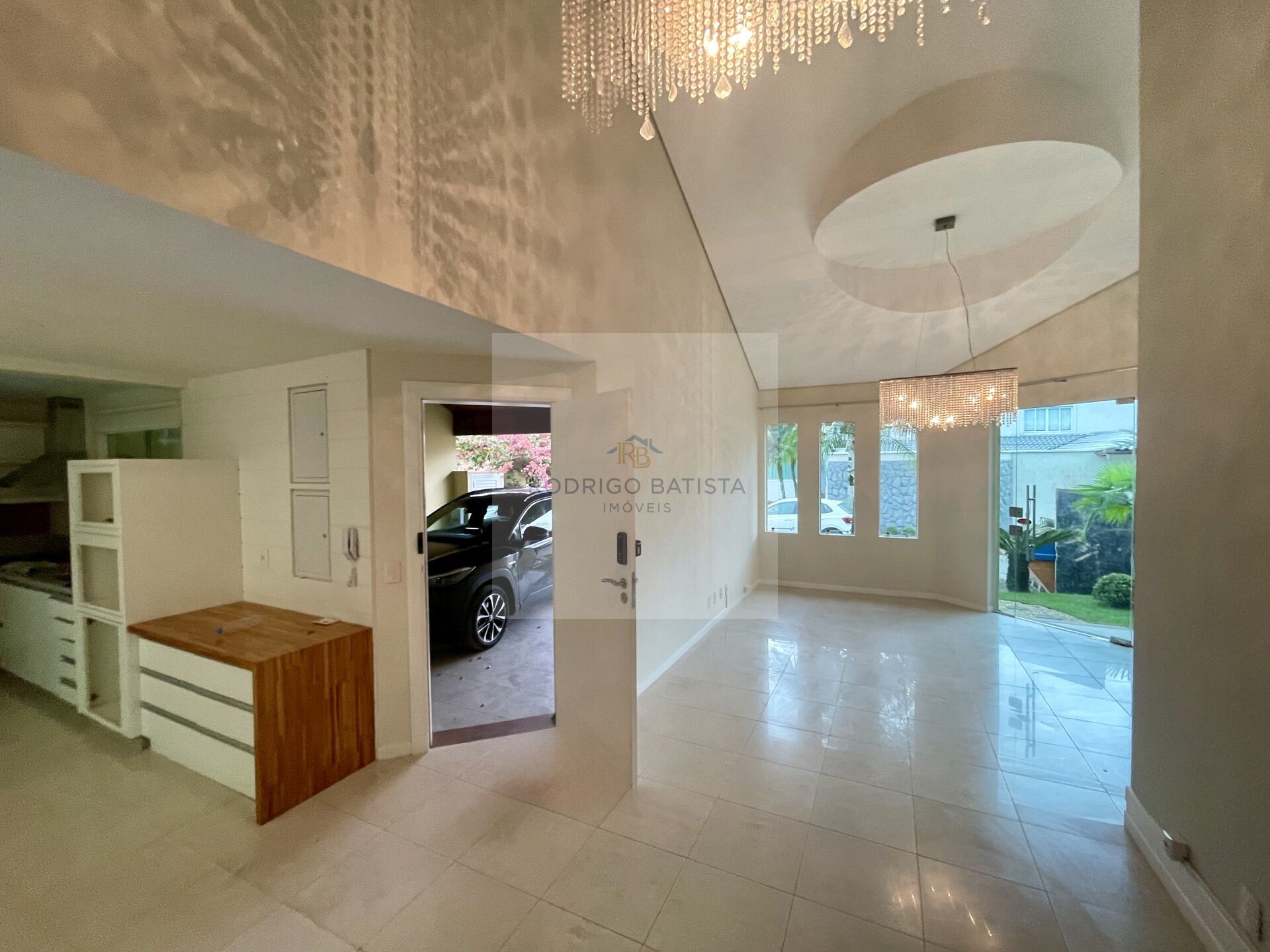 Casa à venda com 3 quartos, 230m² - Foto 6