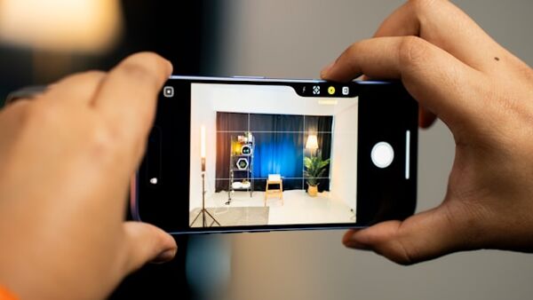 A Revolução Imobiliária Silenciosa: Como a Inteligência Artificial Está Mudando o Mercado em Balneário Camboriú e Região