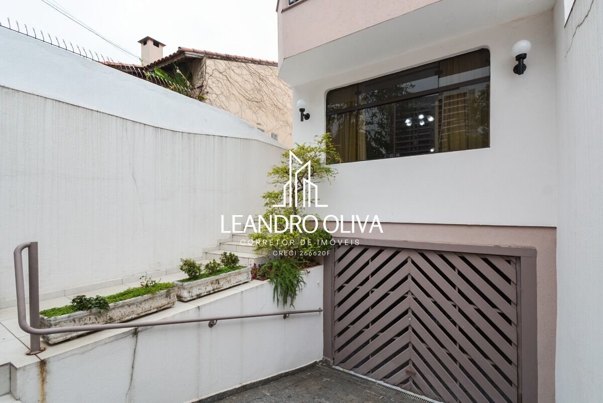 Sobrado, 3 quartos, 244 m² - Foto 2