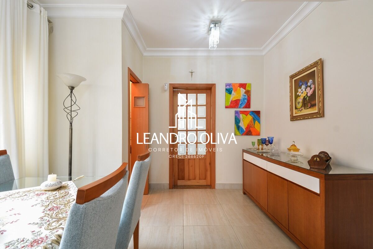 Sobrado, 3 quartos, 244 m² - Foto 8