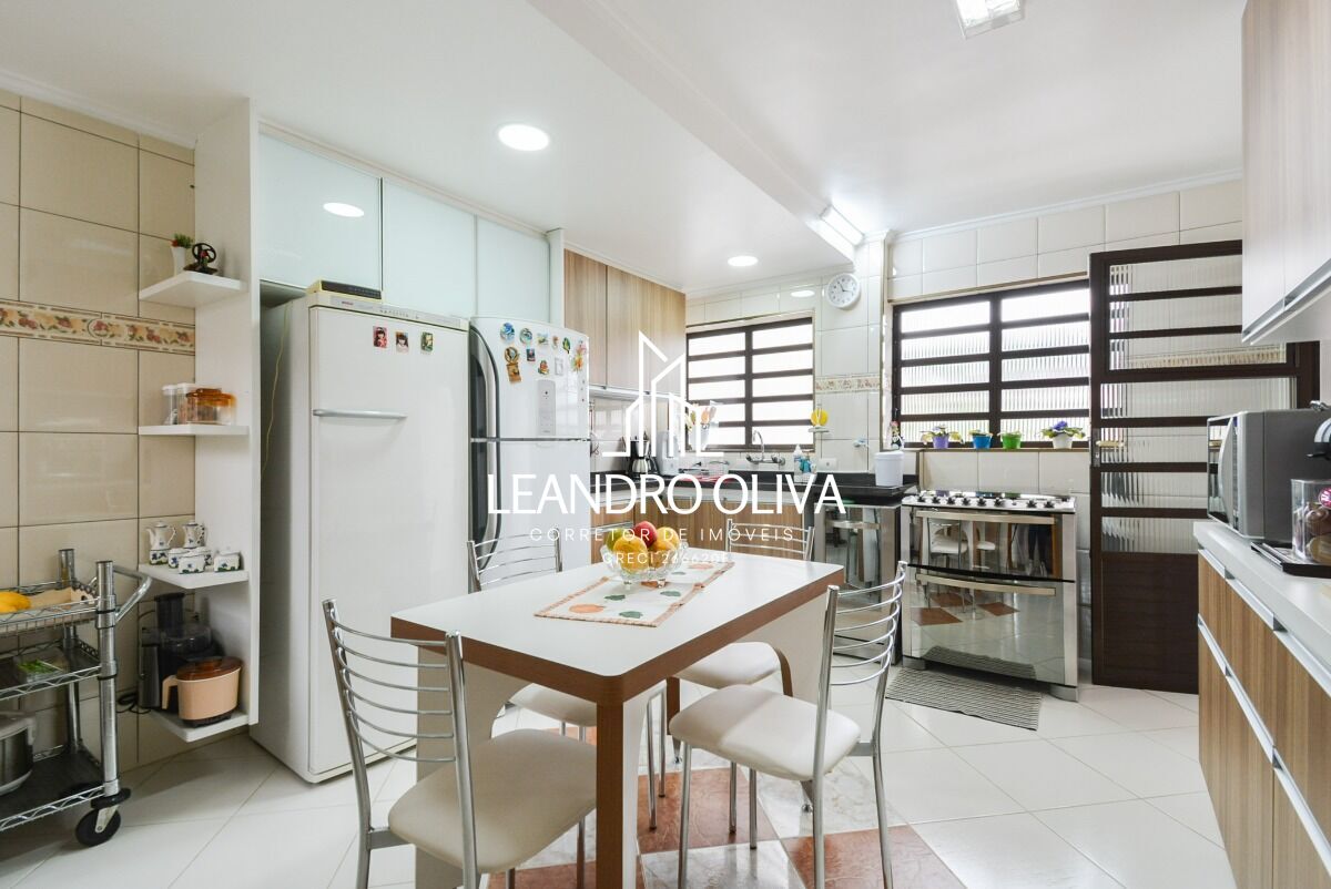 Sobrado, 3 quartos, 244 m² - Foto 11