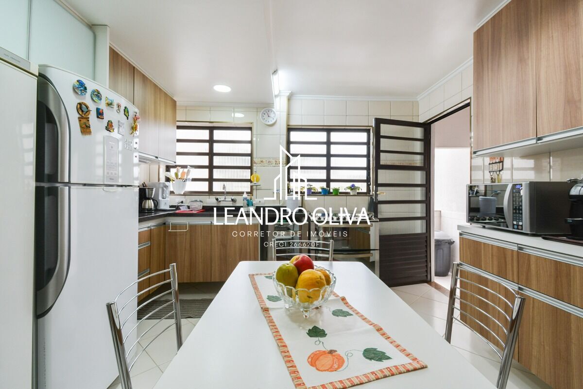 Sobrado, 3 quartos, 244 m² - Foto 12
