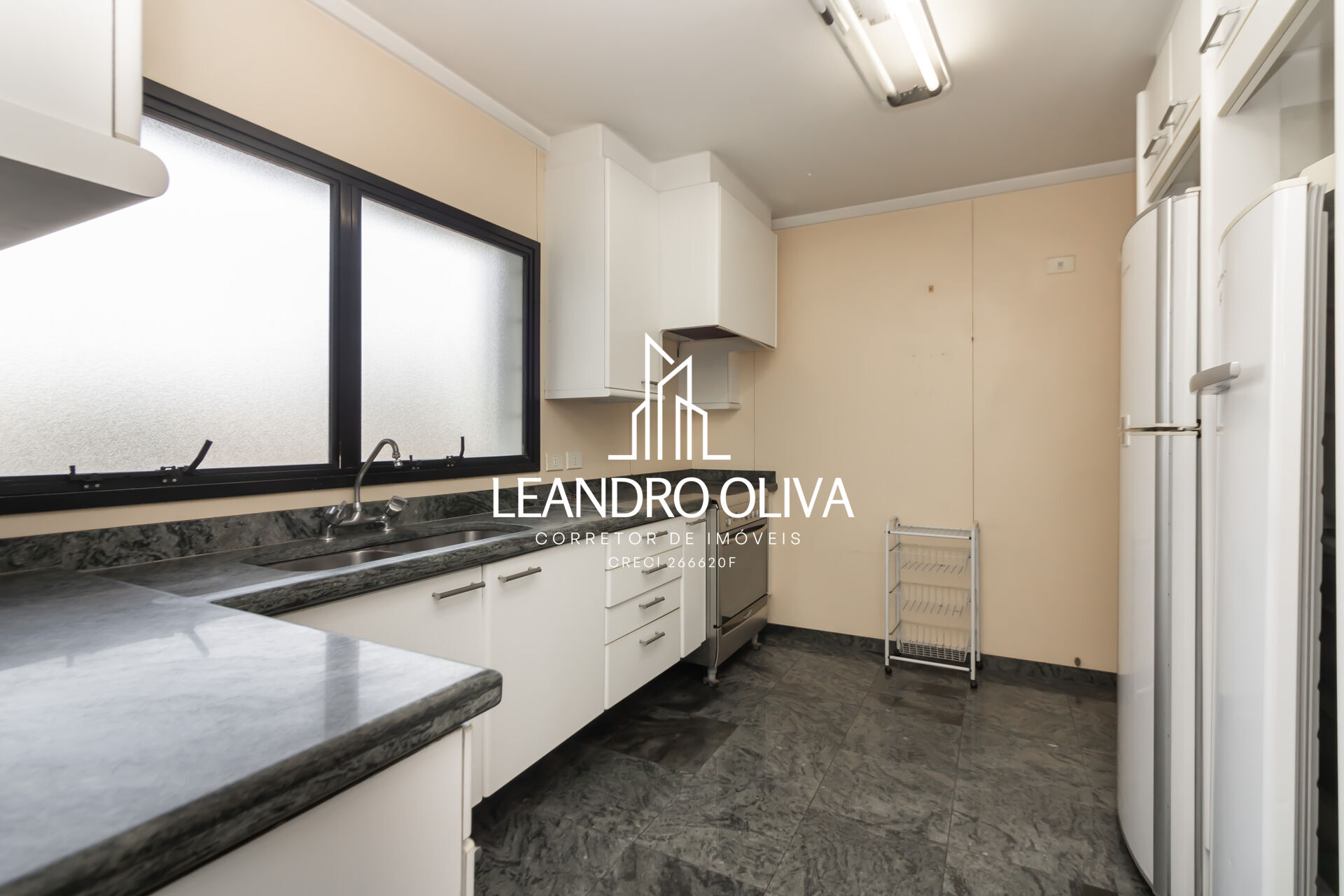 Apartamento, 4 quartos, 245 m² - Foto 14