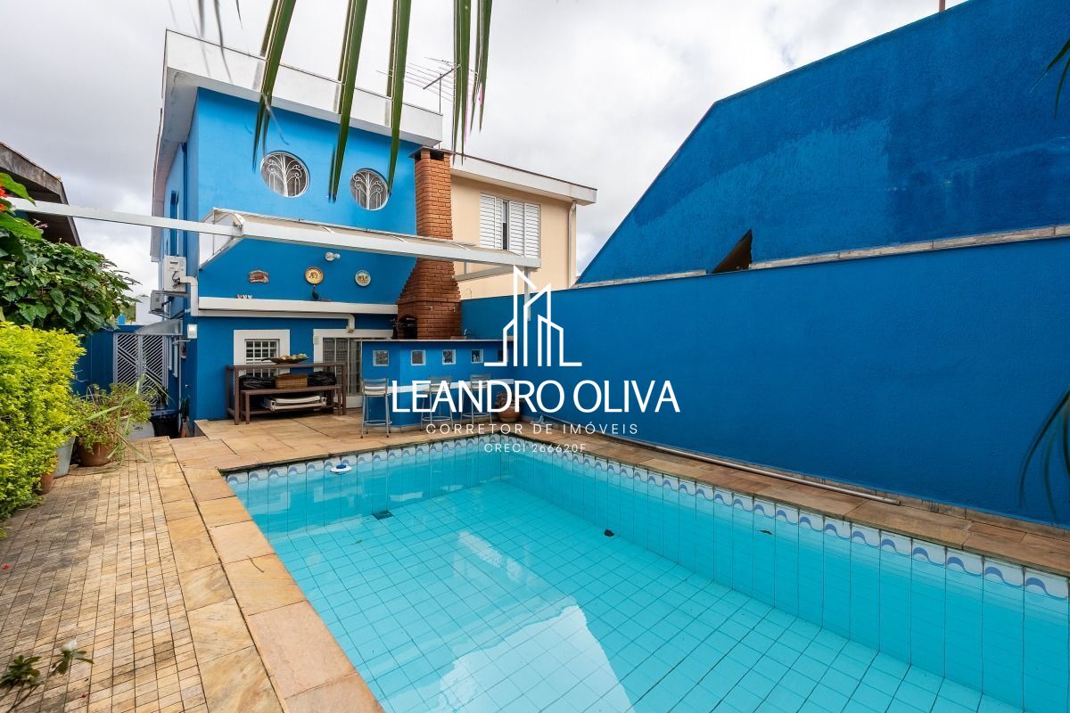 Sobrado, 3 quartos, 177 m² - Foto 1