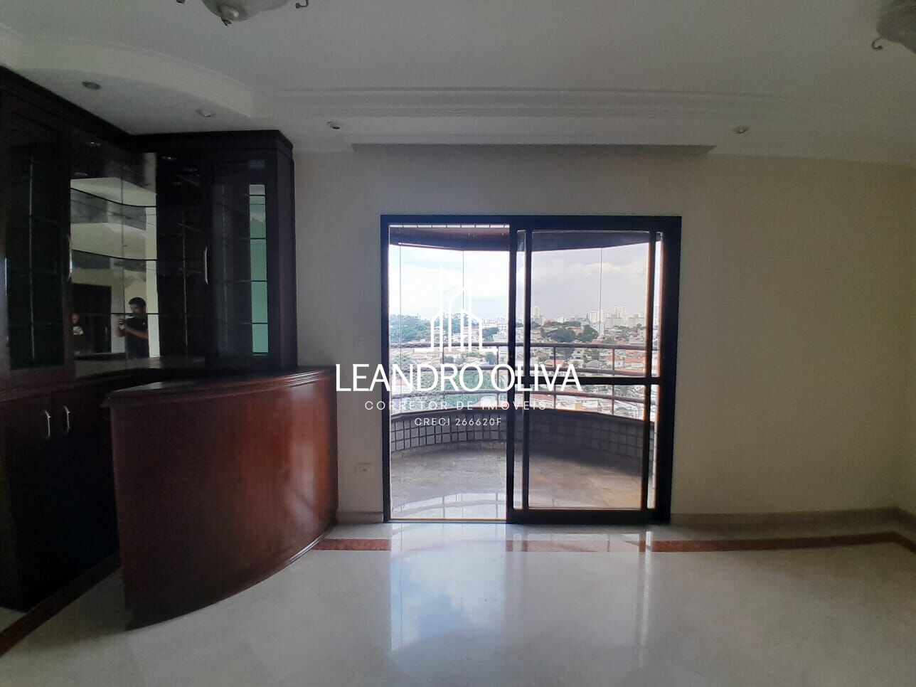 Apartamento, 3 quartos, 184 m² - Foto 1