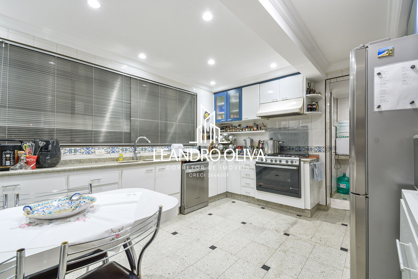 Casa, 3 quartos, 215 m² - Foto 17