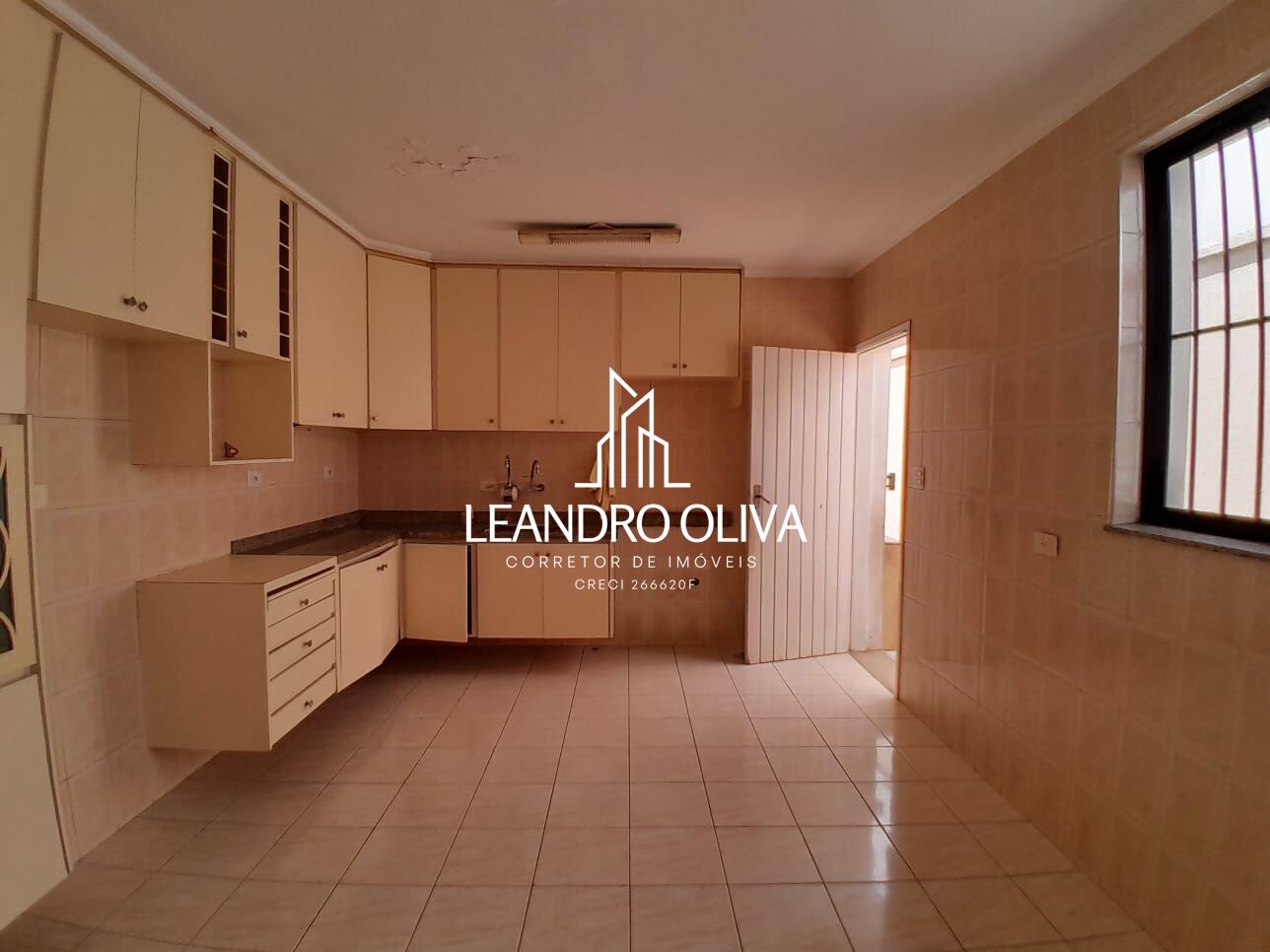 Casa, 3 quartos, 200 m² - Foto 27