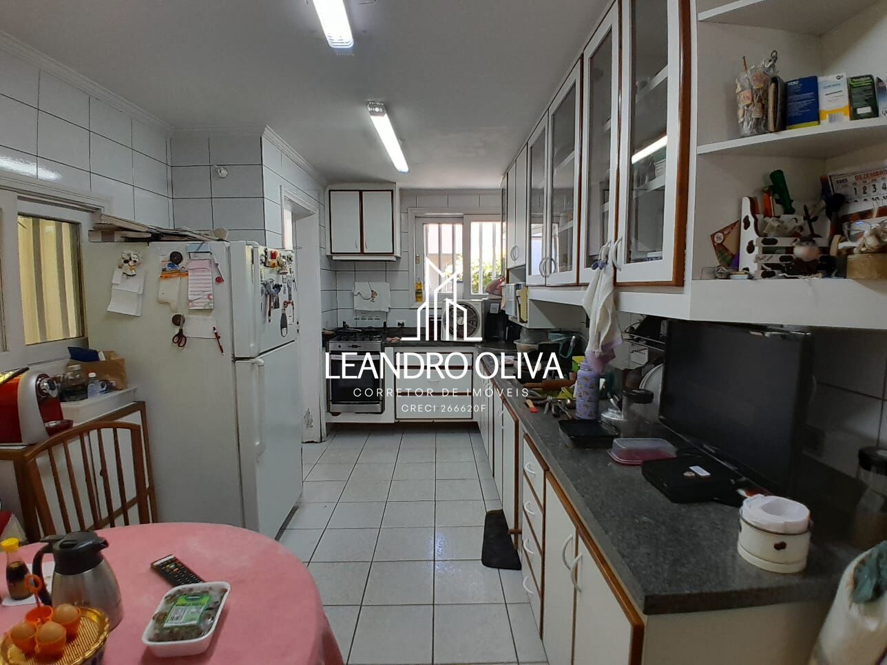 Casa, 3 quartos, 240 m² - Foto 25