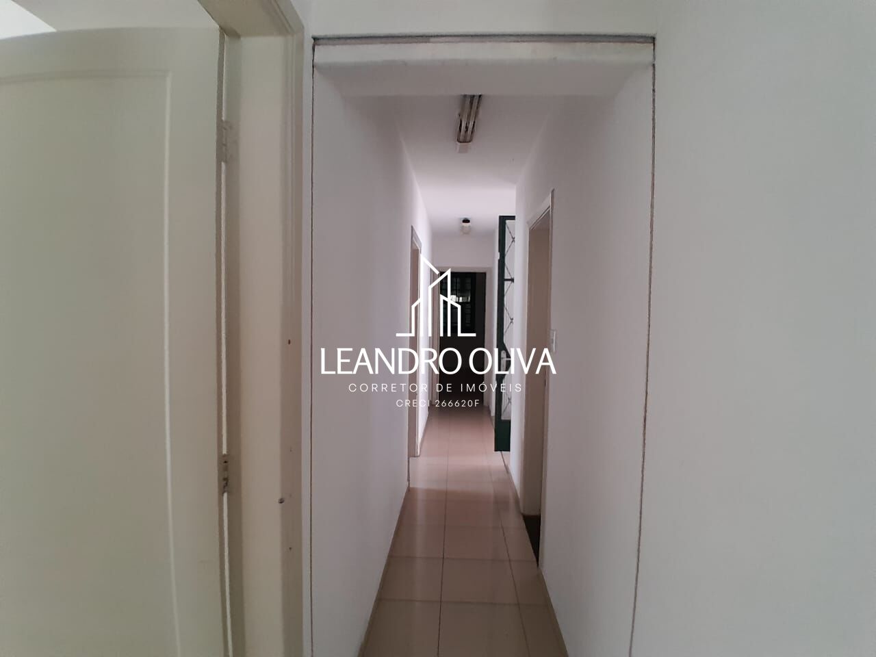Casa, 4 quartos, 260 m² - Foto 19