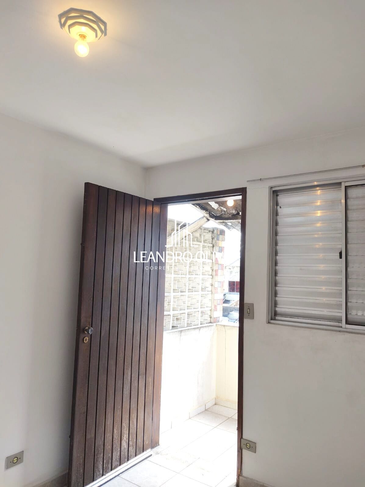 Casa, 4 quartos, 240 m² - Foto 21