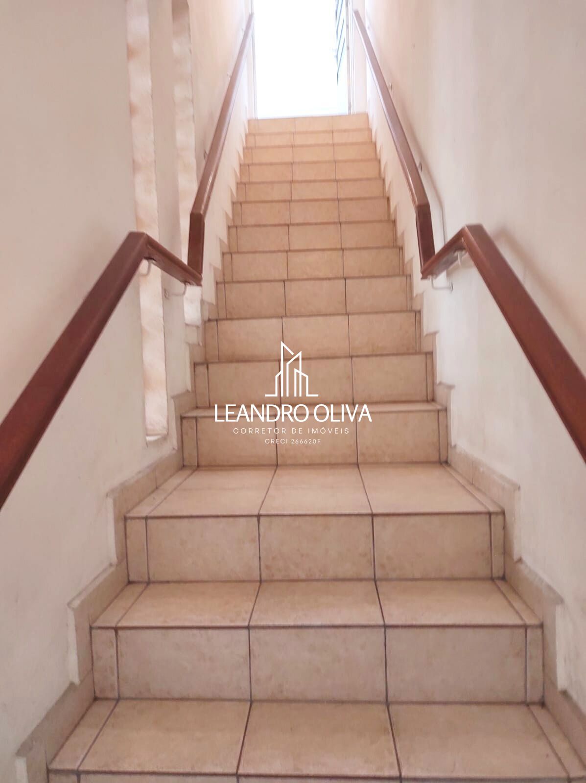 Casa, 4 quartos, 240 m² - Foto 35