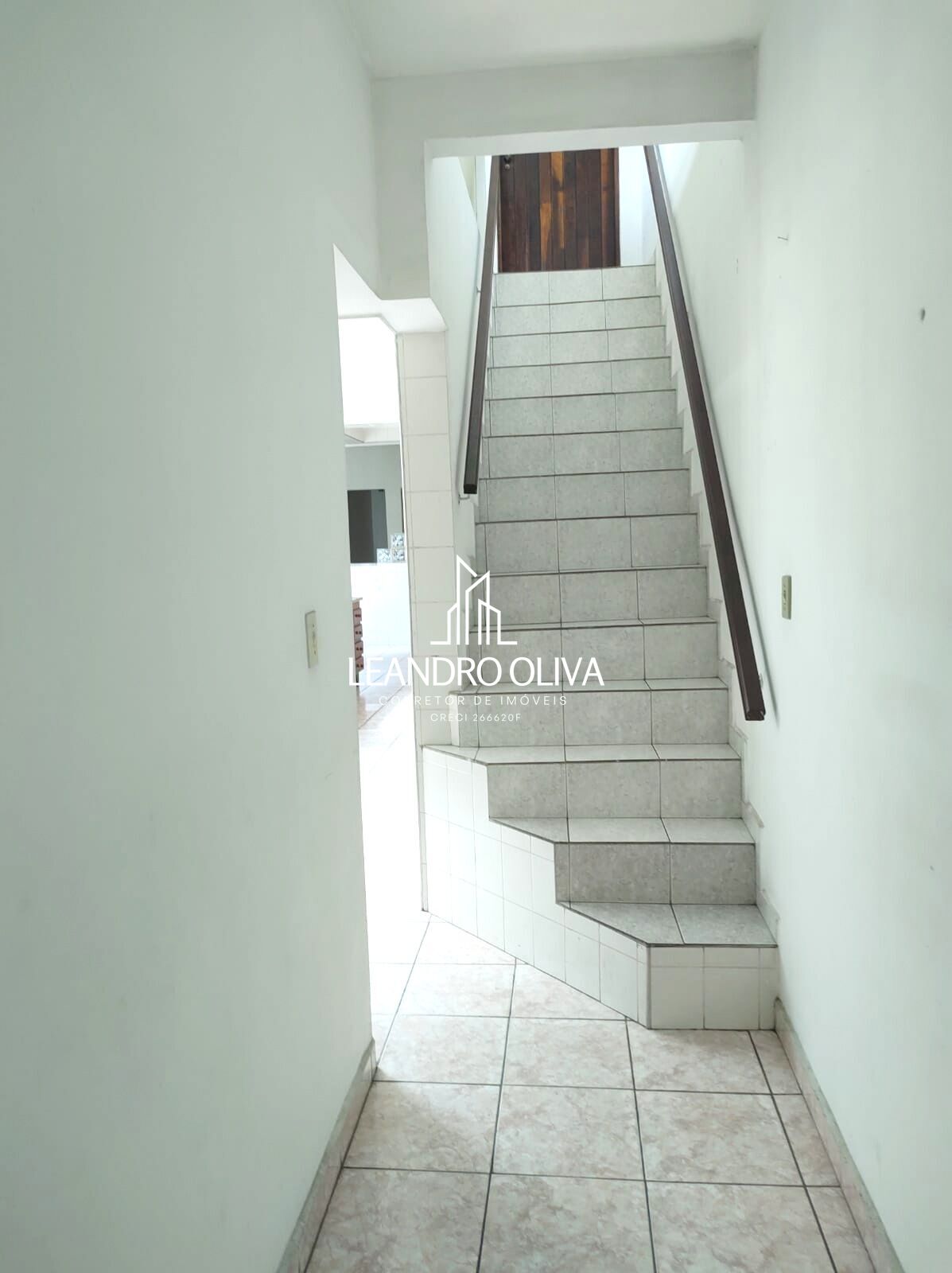 Casa, 4 quartos, 240 m² - Foto 19