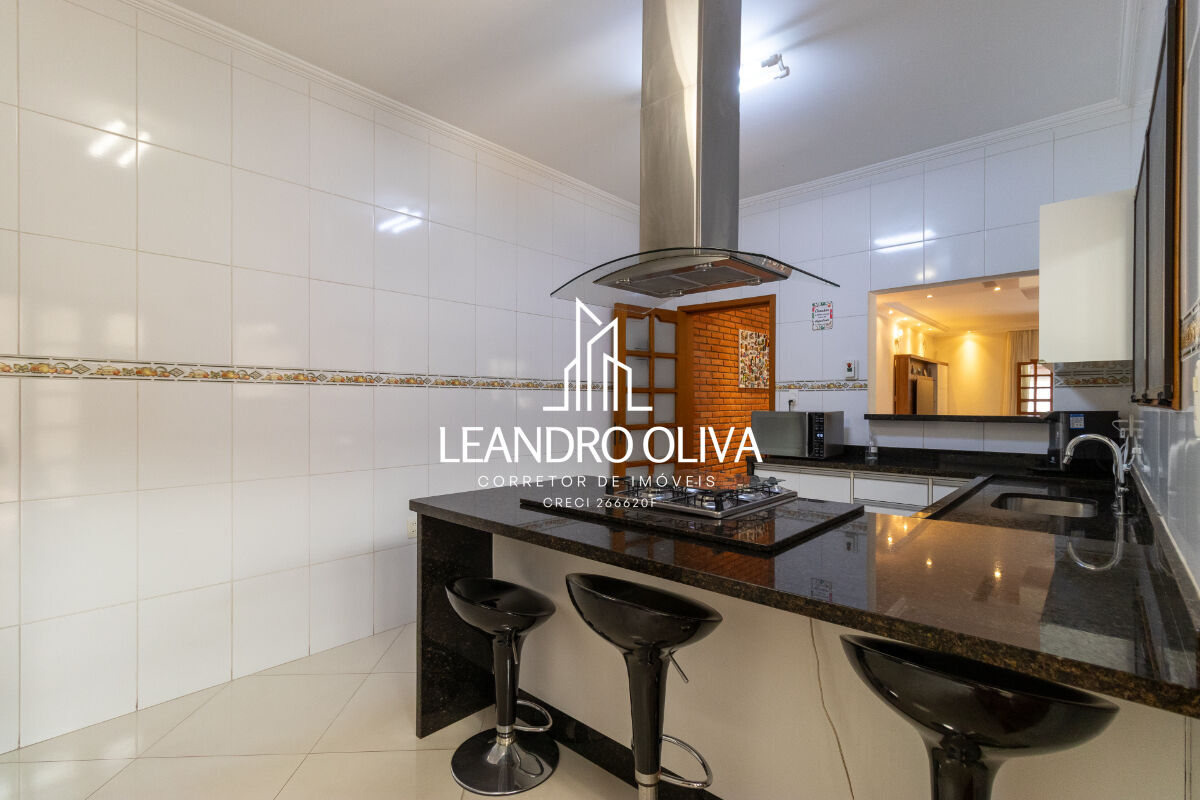 Sobrado, 3 quartos, 241 m² - Foto 11