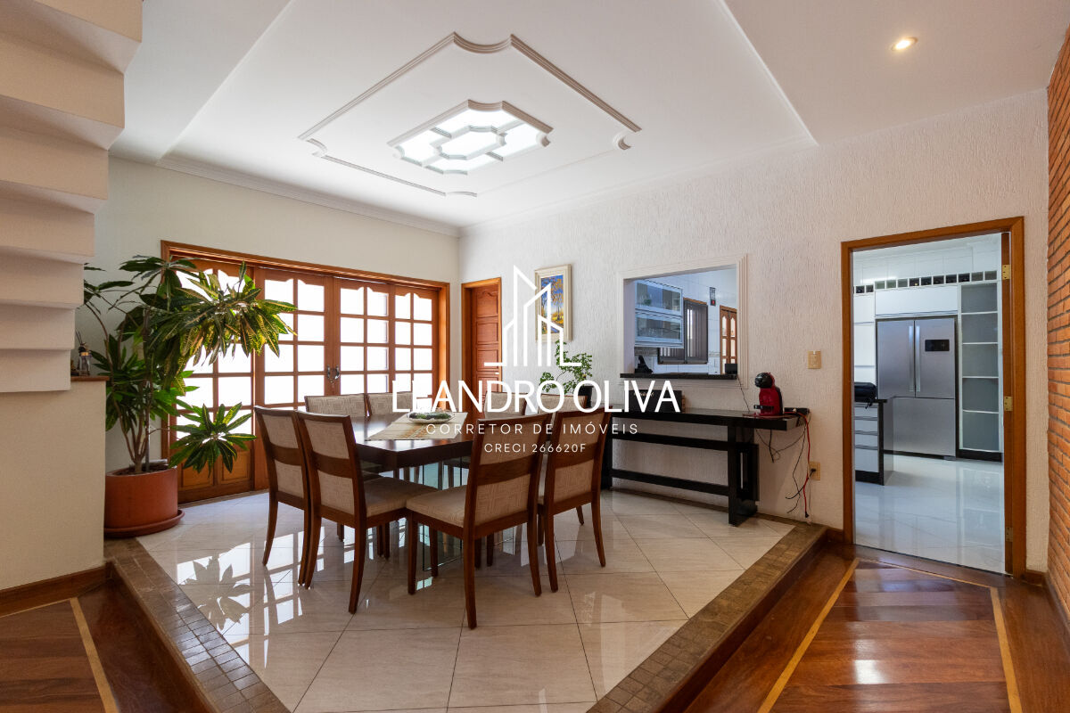 Sobrado, 3 quartos, 241 m² - Foto 3