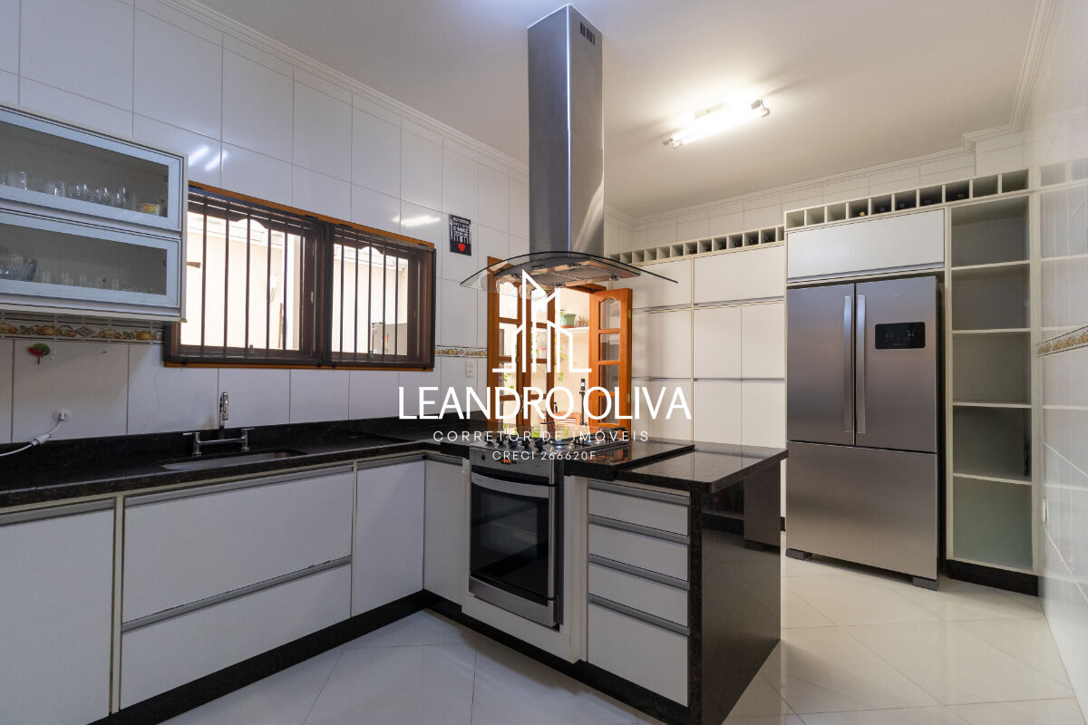 Sobrado, 3 quartos, 241 m² - Foto 7