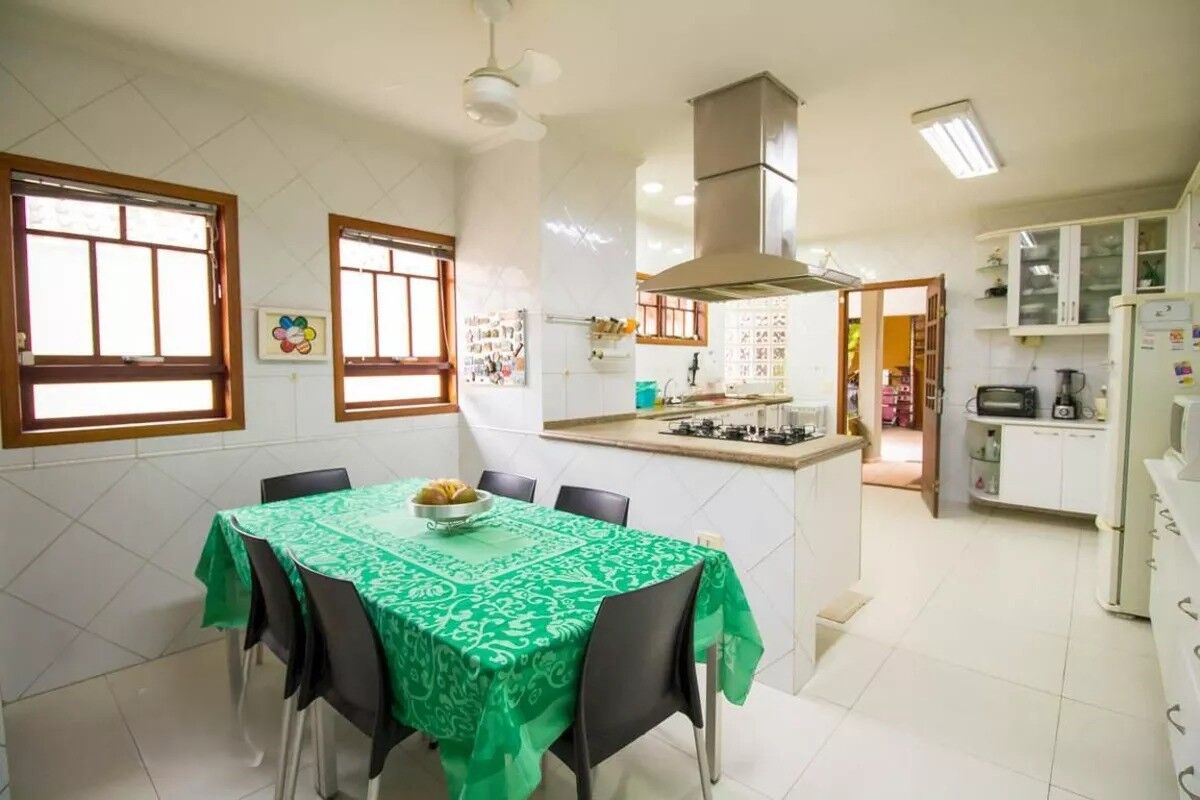 Casa, 4 quartos, 285 m² - Foto 11