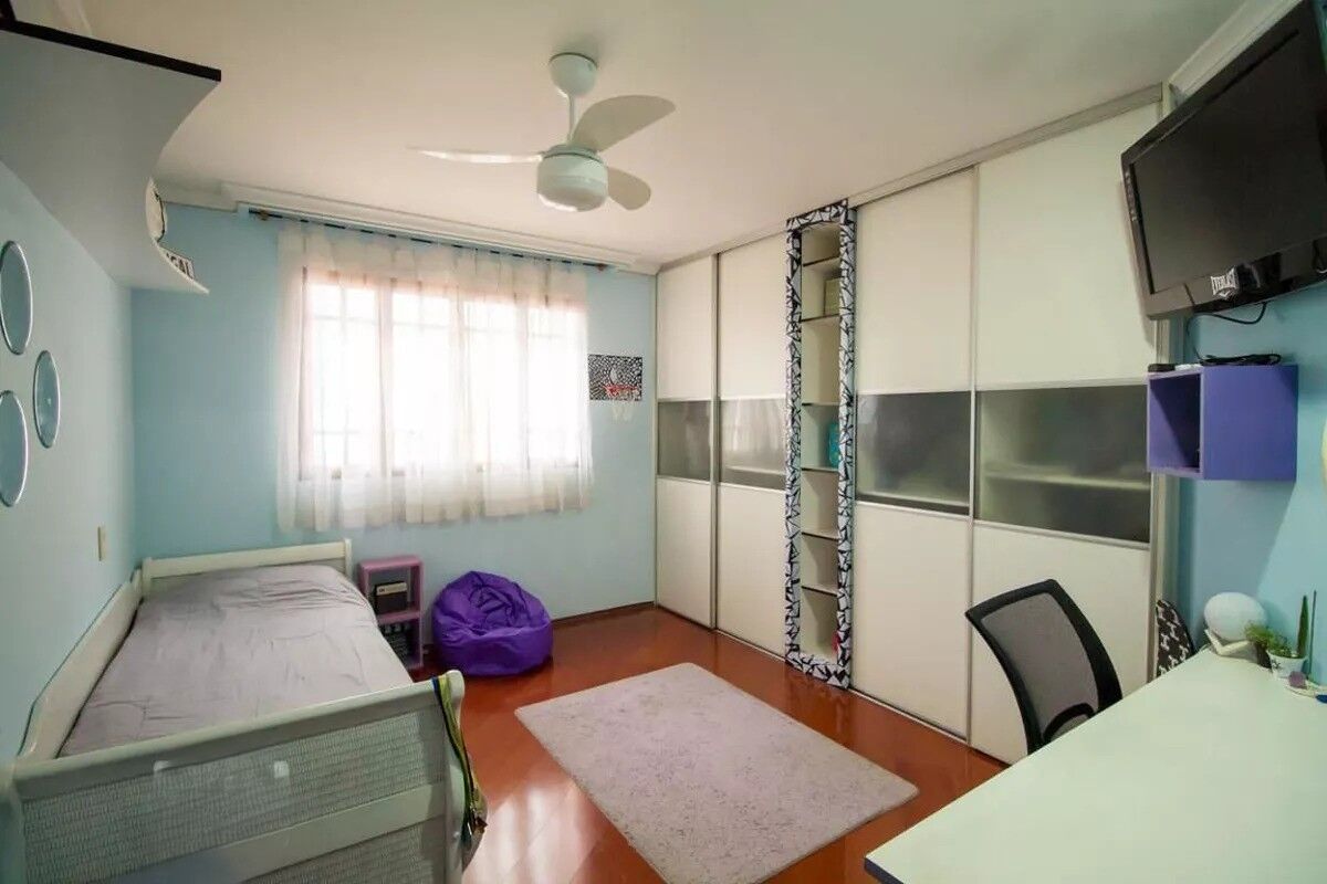 Casa, 4 quartos, 285 m² - Foto 23