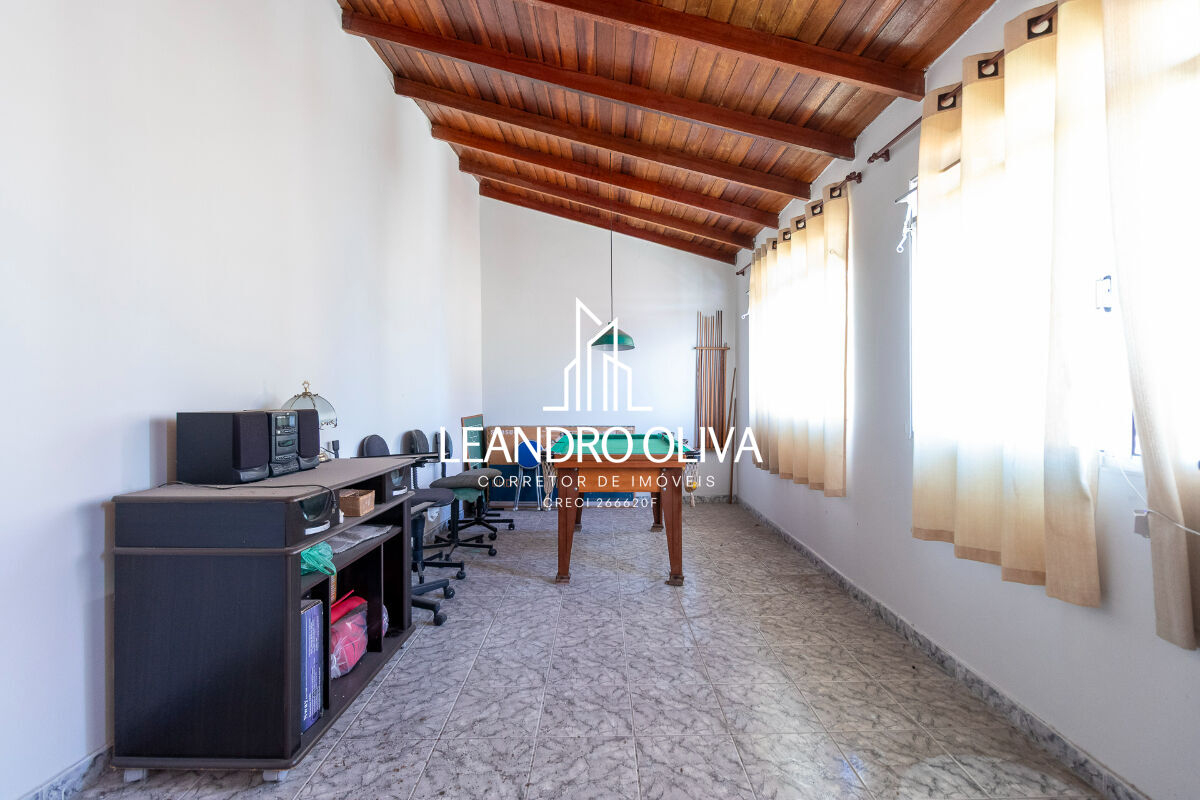 Casa, 3 quartos, 330 m² - Foto 14