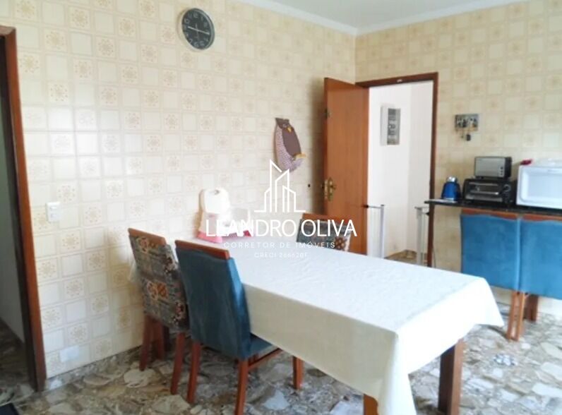 Casa, 3 quartos, 265 m² - Foto 15