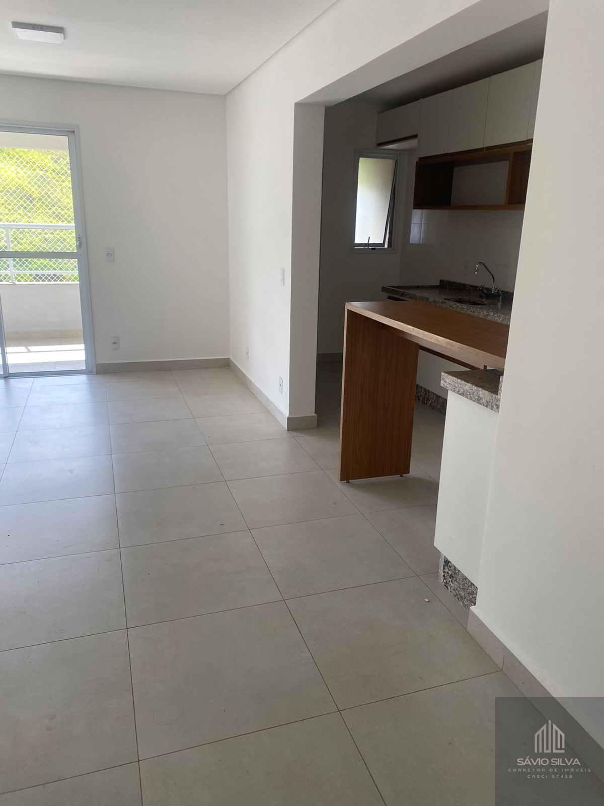 Apartamento à venda com 3 quartos, 90m² - Foto 4