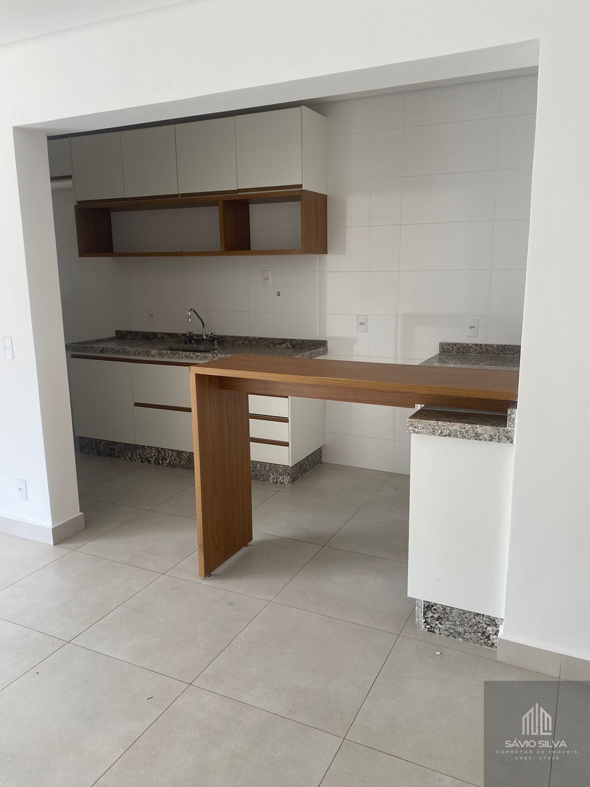 Apartamento à venda com 3 quartos, 90m² - Foto 3