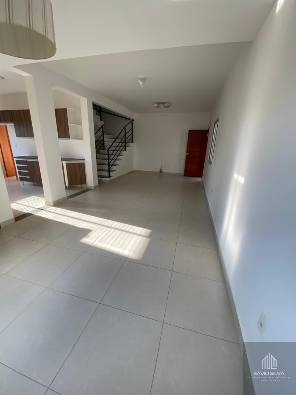 Casa à venda com 3 quartos, 160m² - Foto 3