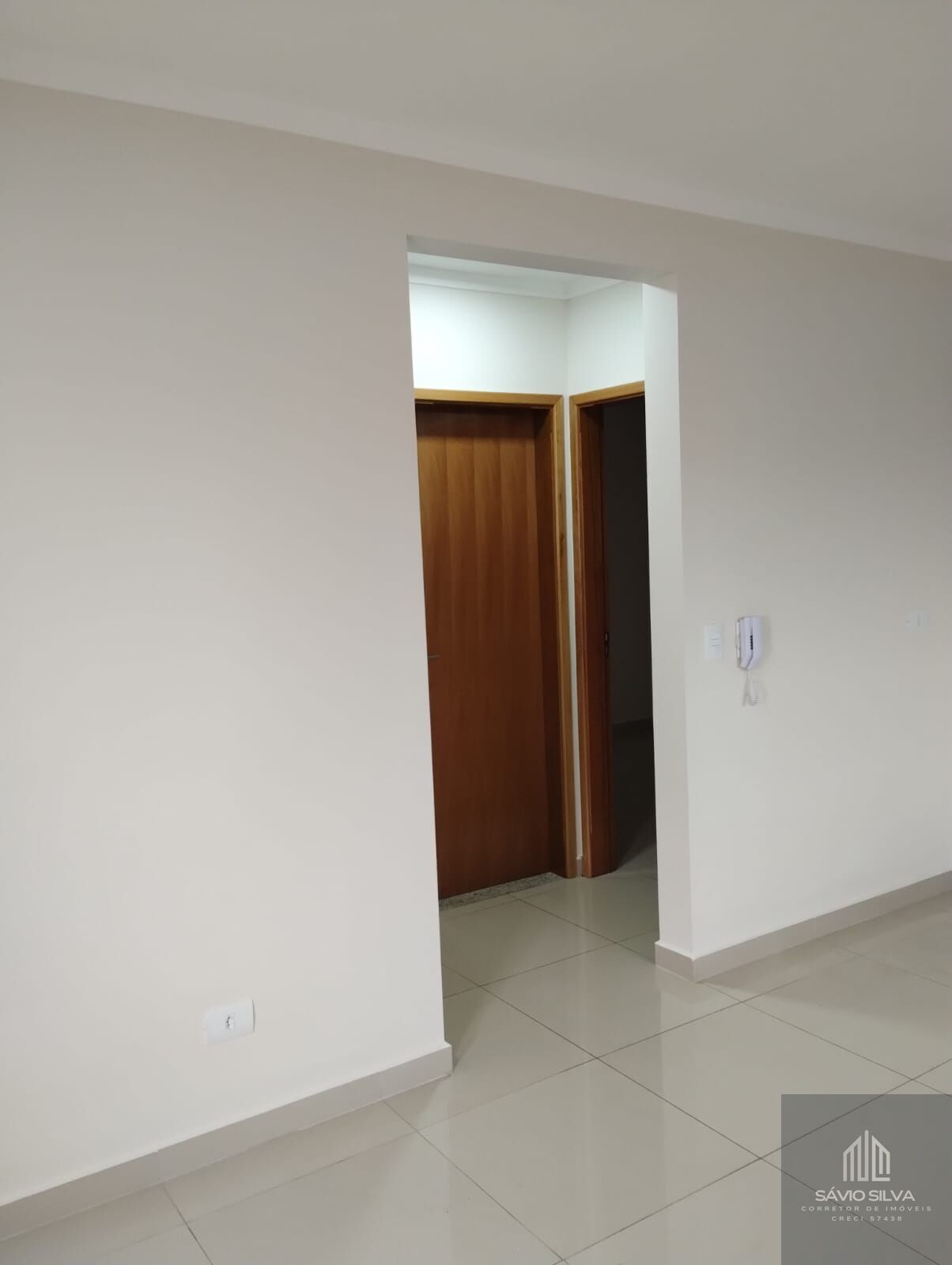 Apartamento para alugar com 2 quartos, 70m² - Foto 14