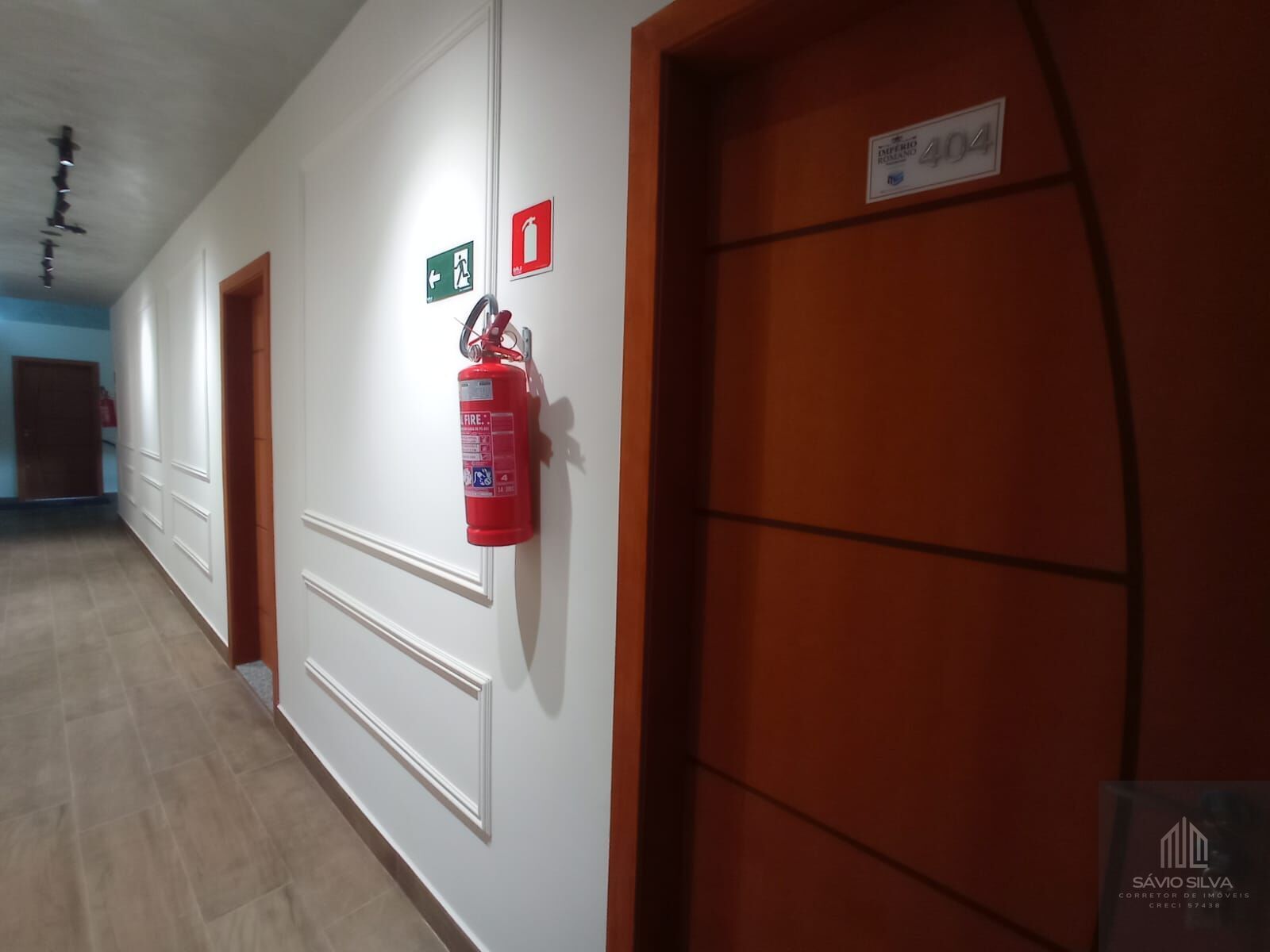 Apartamento para alugar com 3 quartos, 100m² - Foto 18