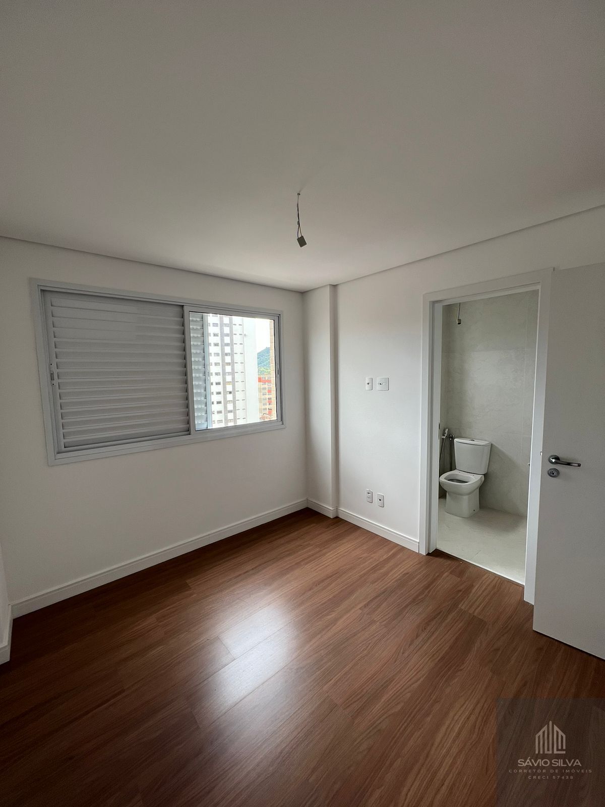 Apartamento à venda com 3 quartos, 150m² - Foto 10