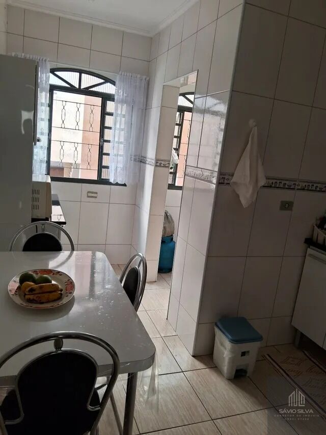 Apartamento à venda com 3 quartos, 110m² - Foto 13