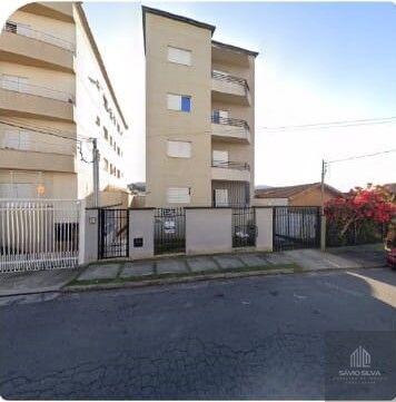 Apartamento à venda com 2 quartos, 72m² - Foto 1